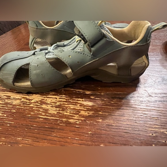 Teva Blue and Tan Sandals - Picture 6 of 6